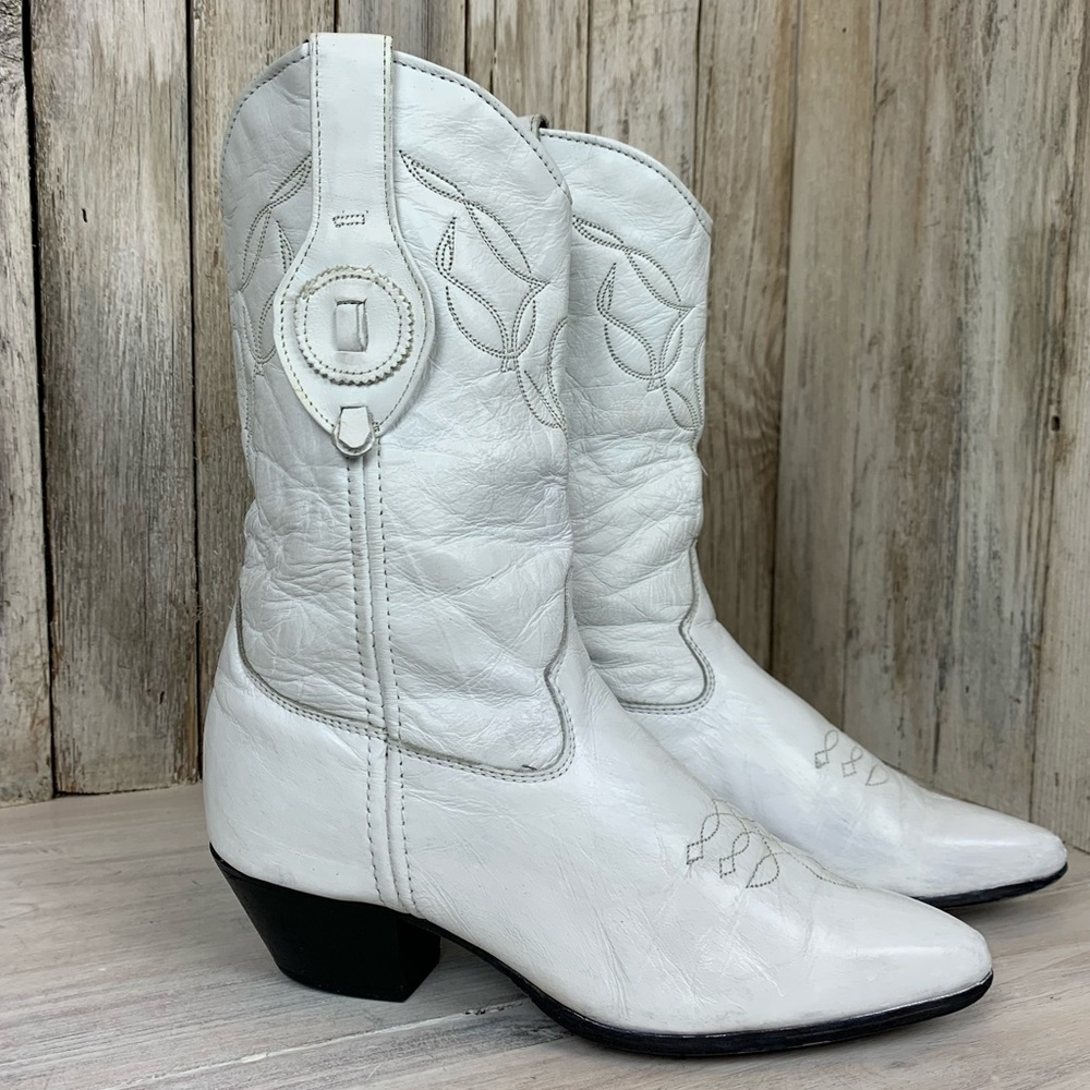 Laredo Vintage White Cowboy Boots